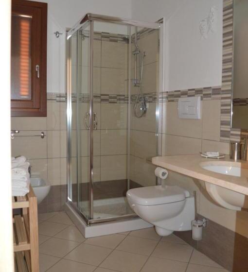 חדר סטנדרט עם מיטת קינג, Guest Rooms Affittacamere