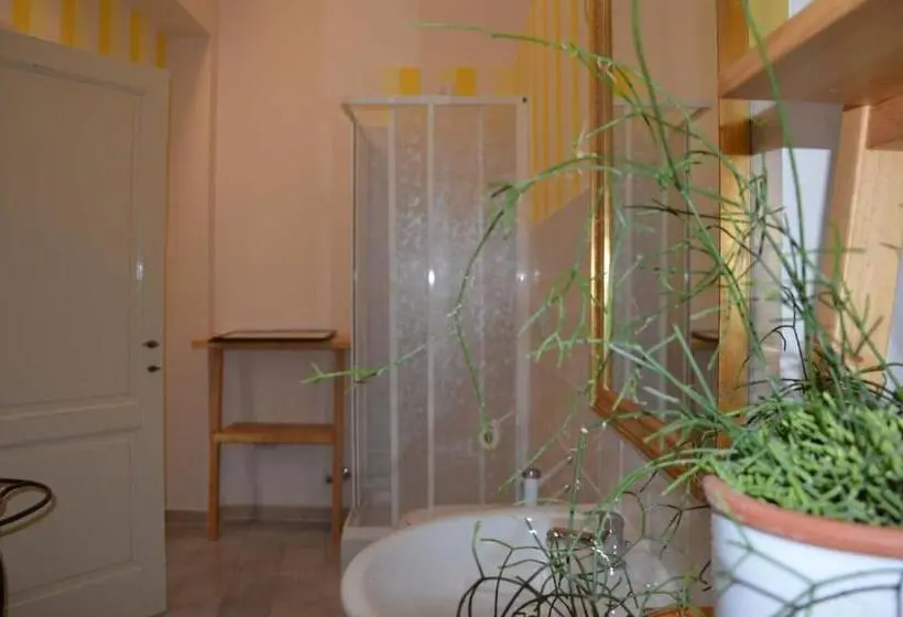 اتاق استاندارد, Casa Ciri Bed & Breakfast