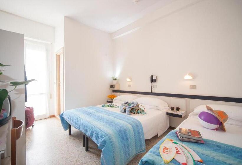 غرفة كلاسيكية رباعية, Bologna