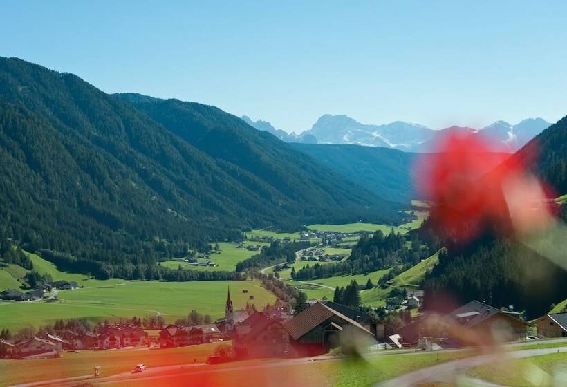 דירת חדר סופריור, Mountain Residence Montana