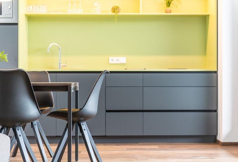 דירת פנטהאוז 2 חדרי שינה, Mountain Residence Montana