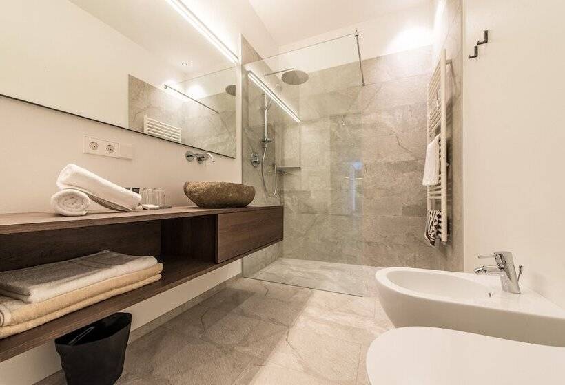 דירת פנטהאוז 2 חדרי שינה, Mountain Residence Montana