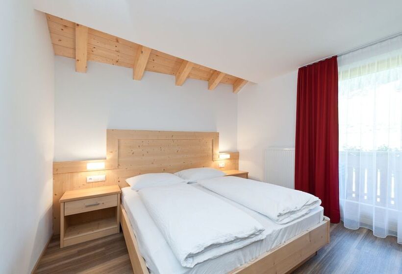 דירת חדר סופריור, Mountain Residence Montana