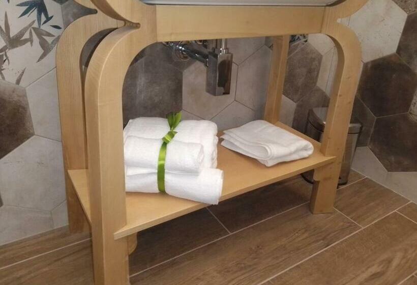 اتاق استاندارد چهار تخته, Nannarè Guest House