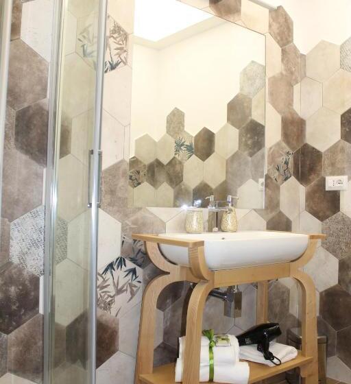 اتاق استاندارد چهار تخته, Nannarè Guest House