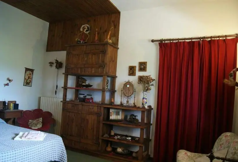 スタンダードトリプルルーム, B&b Il Querceto