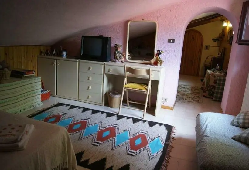 マウンテンビューファミリールーム, B&b Il Querceto
