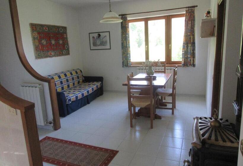 Апартаменты 1 Спальня с Видом, B&b La Bredia