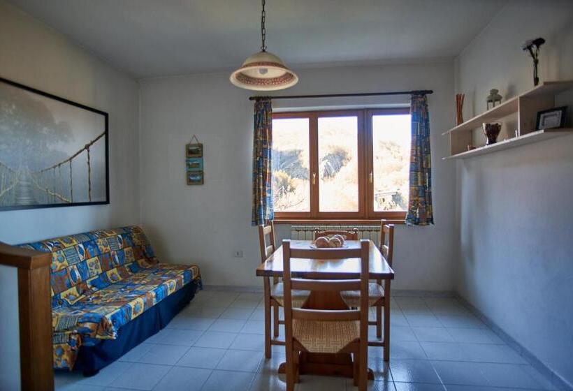 Апартаменты 1 Спальня с Видом, B&b La Bredia