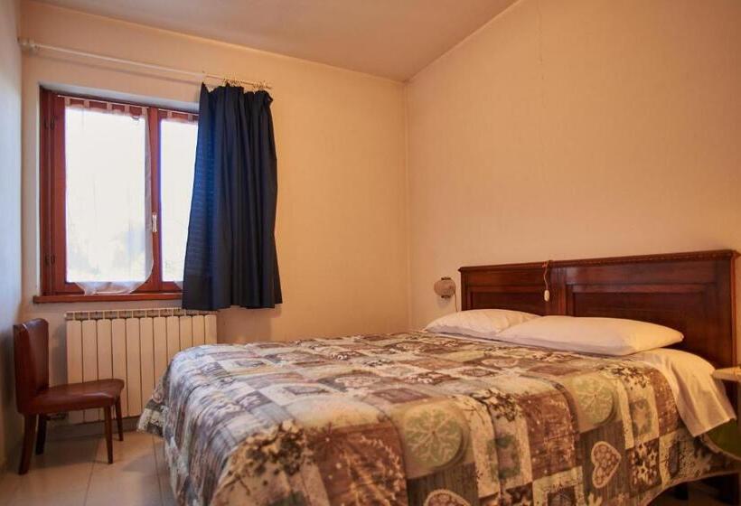 Апартаменты 1 Спальня с Видом, B&b La Bredia