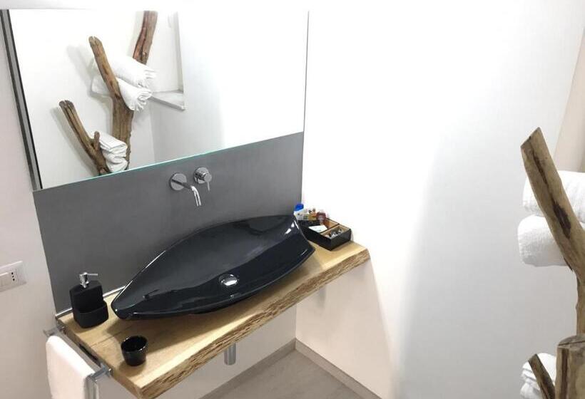 اتاق خانوادگی, B&b Le Stanze Al Centro