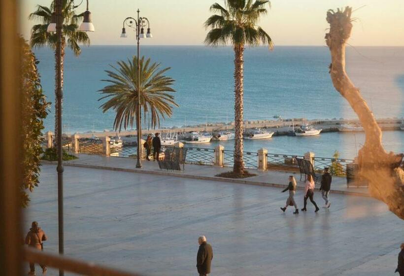 豪华海景房带阳台, Agorà Panoramic Rooms