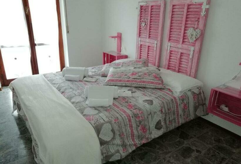 Номер Стандарт Совместная Ванная, Good Morning Shopping