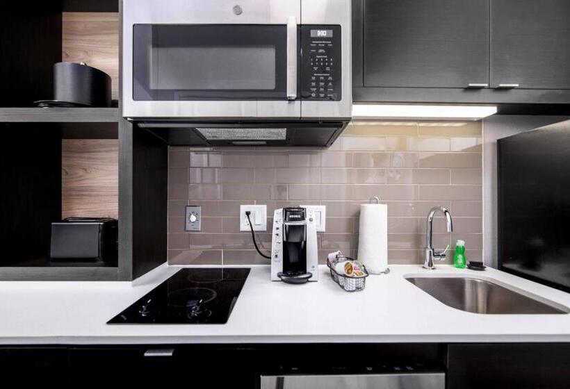 מיטת קינג בסוויטה, Towneplace Suites By Marriott Houston Hobby Airport