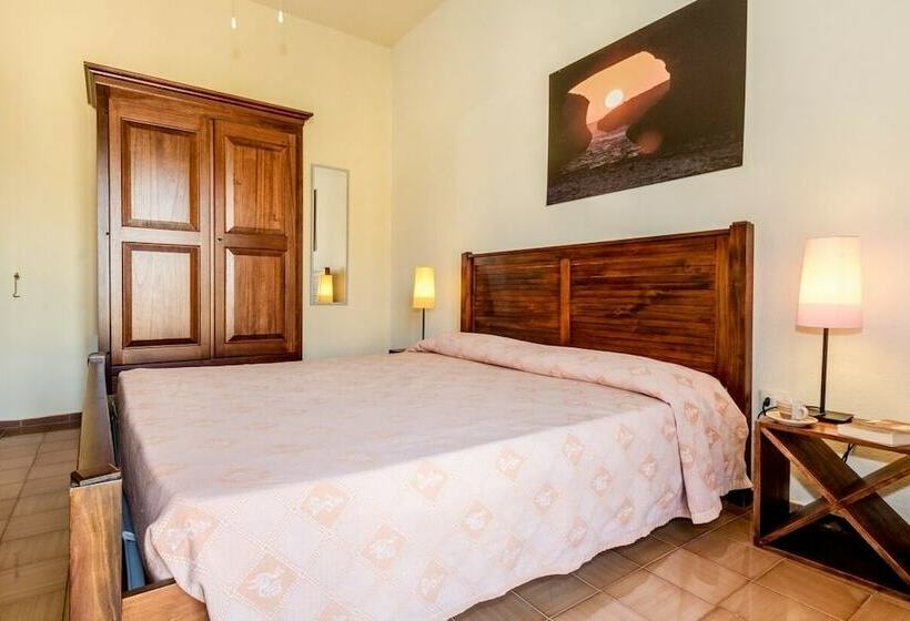 Quarto Estandar, Mare Lughente