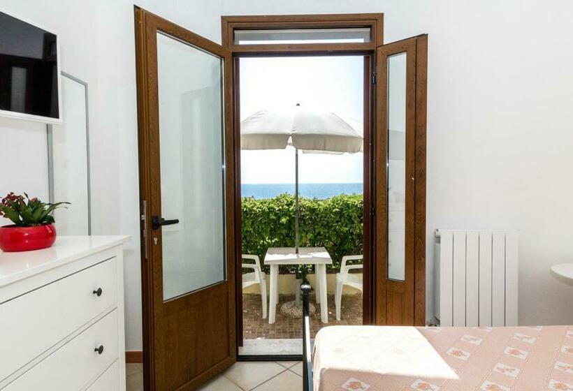 Tengerre Néző 1 Szobás Apartman, Mare Lughente