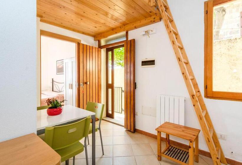 Apartamento 1 Dormitório Vista Mar, Mare Lughente