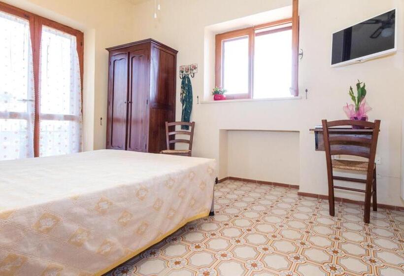 Tengerre Néző Standard Szoba Erkéllyel, Mare Lughente