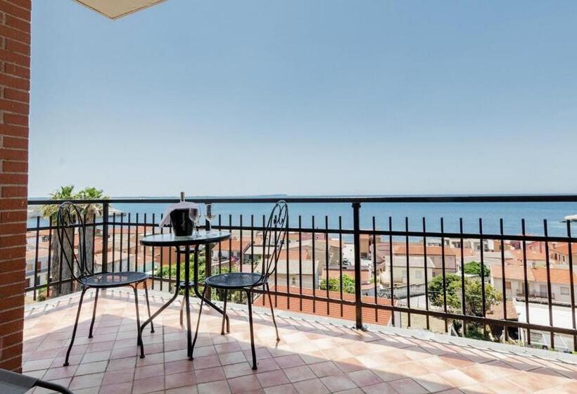 Tengerre Néző Standard Szoba Erkéllyel, Mare Lughente