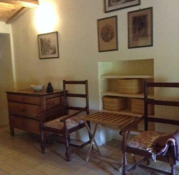 חדר דלוקס, Agriturismo La Nora