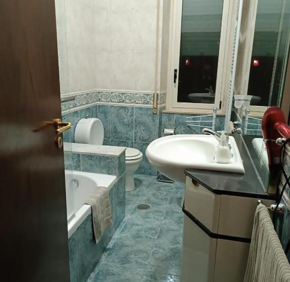 Standard room with outdoor bath, B&b Colosseo