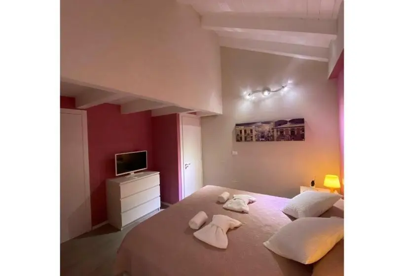 اتاق استاندارد سه نفره, Bnb Archimede