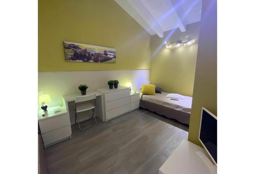 غرفة أساسية, Bnb Archimede