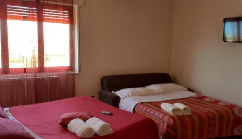 اتاق خانوادگی, Bed And Breakfast Lagiocosa