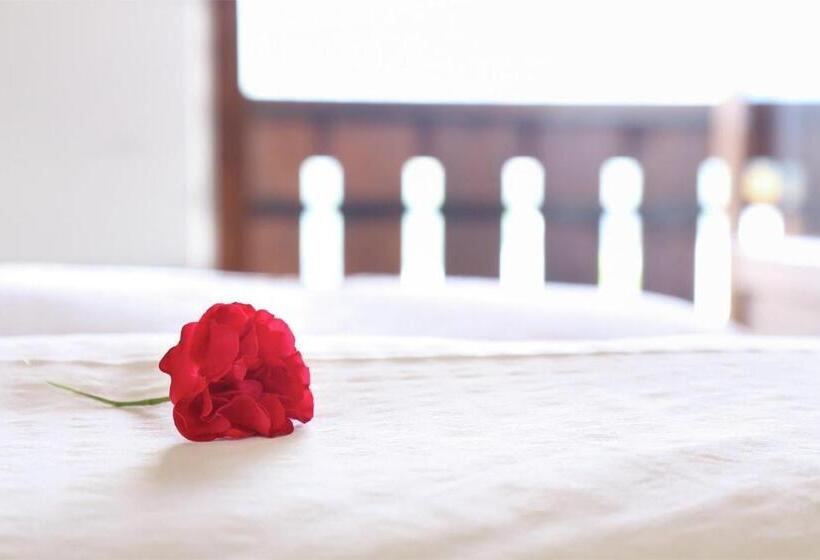 标准间, Laugen Cafe Pizza Bb