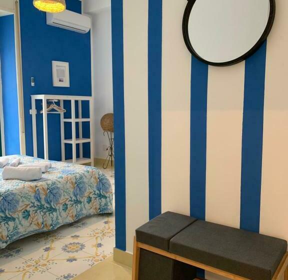 オーシャンビューデラックスルームバルコニー付き, Mille Tramonti Agropoli Sunset Suite