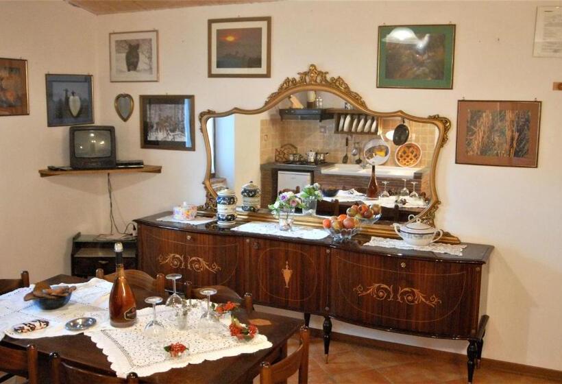 带1个卧室带花园景观的公寓, La Capannella