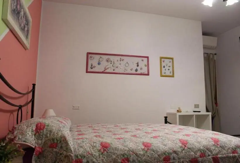 スタンダードトリプルルーム, Villa Lucia B&b