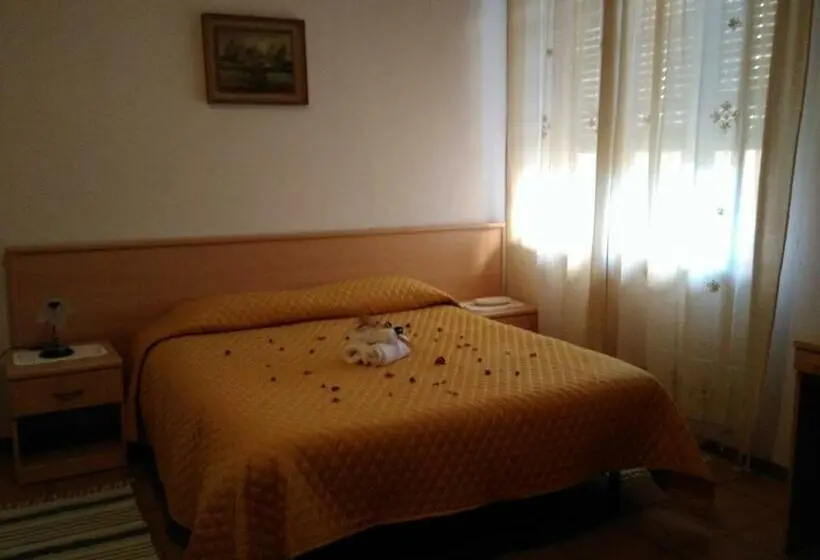 スタンダードルーム, B&b Tufaro Alberico