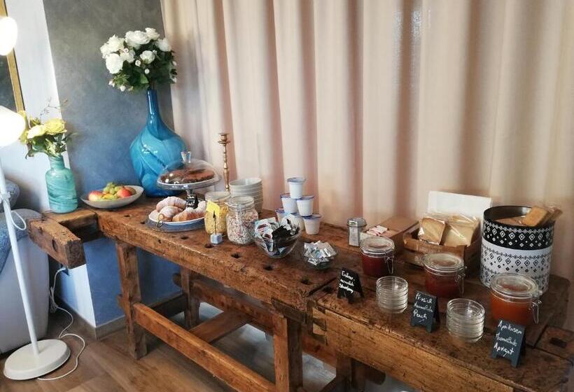 Номер Стандарт Вид на Бассейн, B&b Villa Pelèr