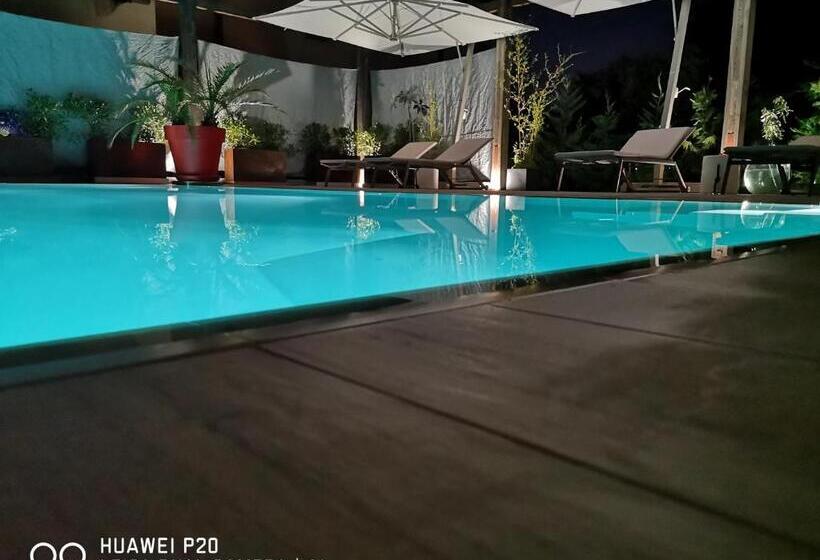 Номер Стандарт Вид на Бассейн, B&b Villa Pelèr