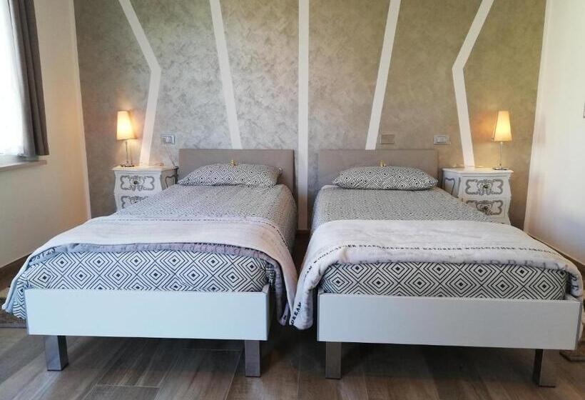 Номер Стандарт Вид на Бассейн, B&b Villa Pelèr