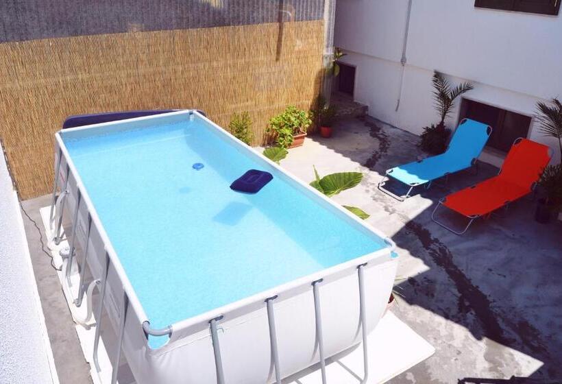 Четырехместный Номер Стандарт, B&b Villa Sitrie