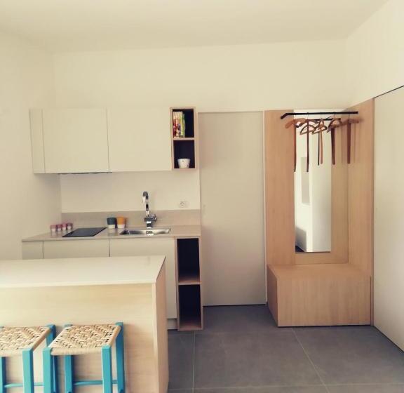 חדר סטנדרט, Pietra Pesara