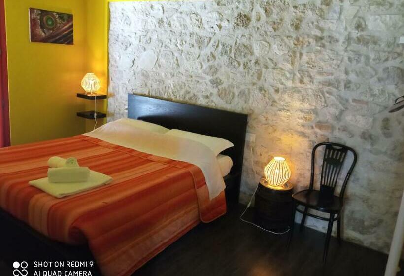 اتاق استاندارد, B&b Mosca Bianca