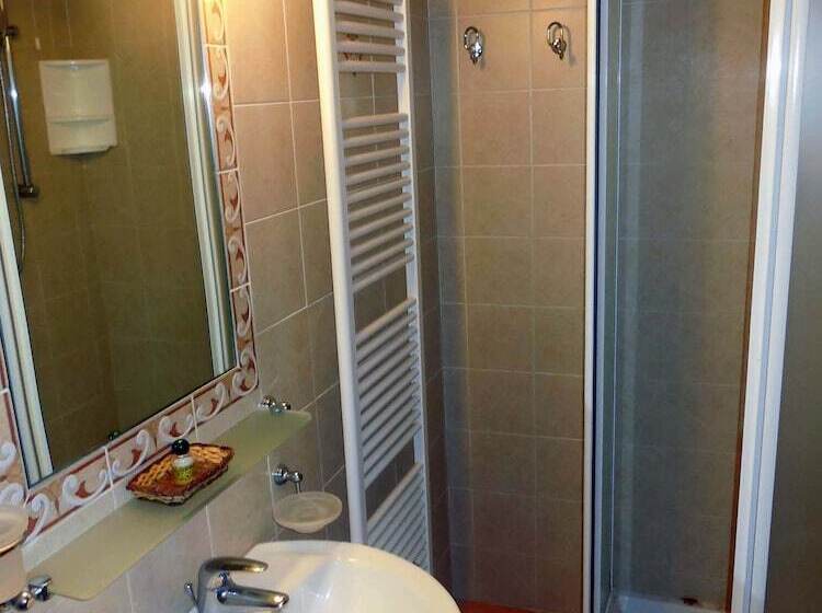 2 Bedroom Apartment Garden View, Borgo Rapale