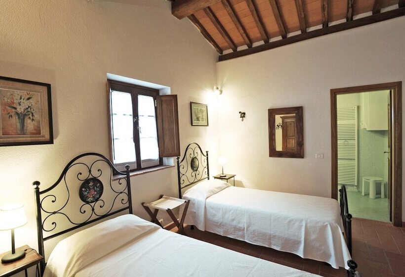 2 Bedroom Apartment Garden View, Borgo Rapale