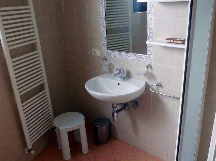 آپارتمان 3 خوابه, Borgo Rapale