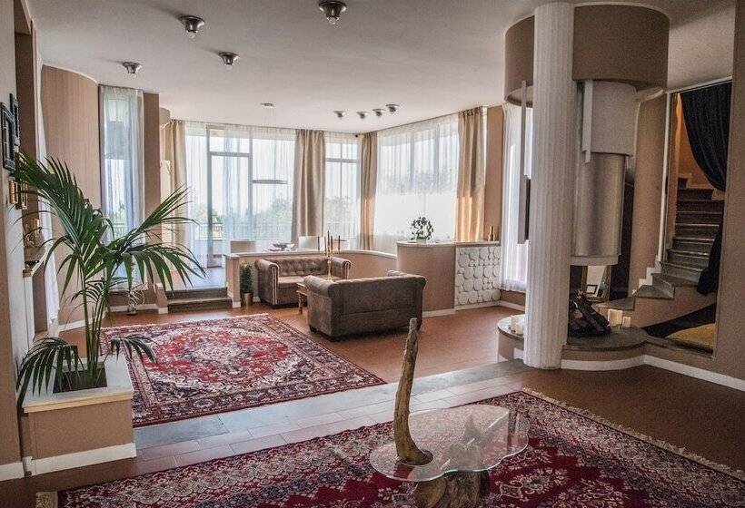 オーシャンビューのデラックス１ベッドルームビラ, Tatiana Luxury Villa & B&b