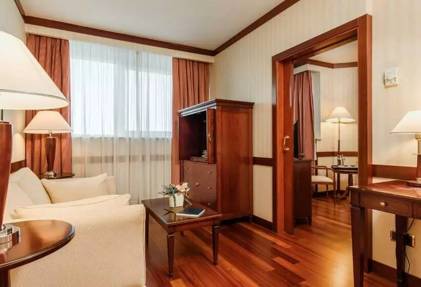 ジュニアスイート, Eurostars Gran Hotel Santiago