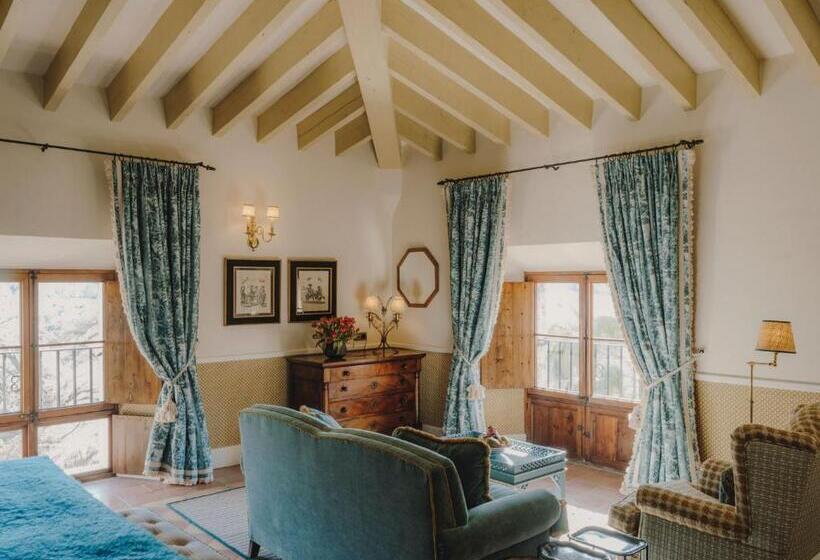 주니어 스위트, Grand Hotel Son Net