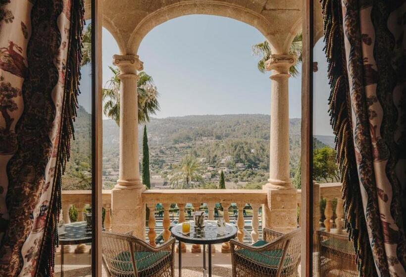 스위트, Grand Hotel Son Net