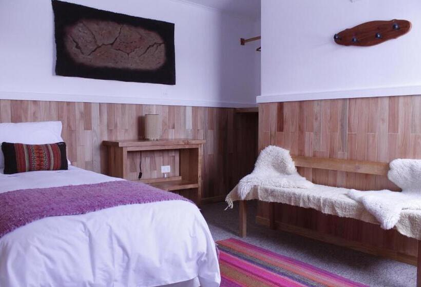 اتاق استاندارد سه نفره, Aquaterra