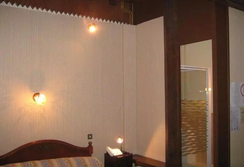 スタンダード４人部屋, Chaumiere