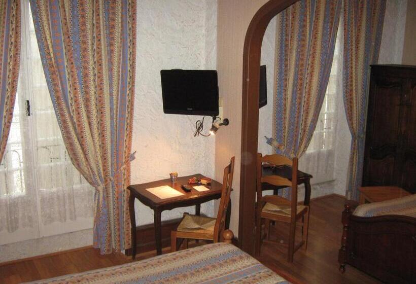 غرفة قياسية رباعية, Chaumiere