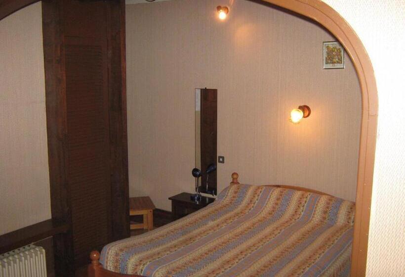 Номер Стандарт, Chaumiere